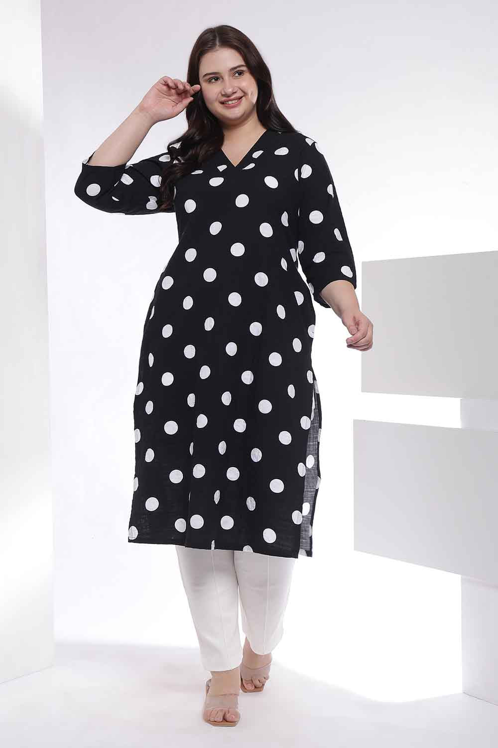 Plus Size Black Polka Print Rayon V Neck Kurta