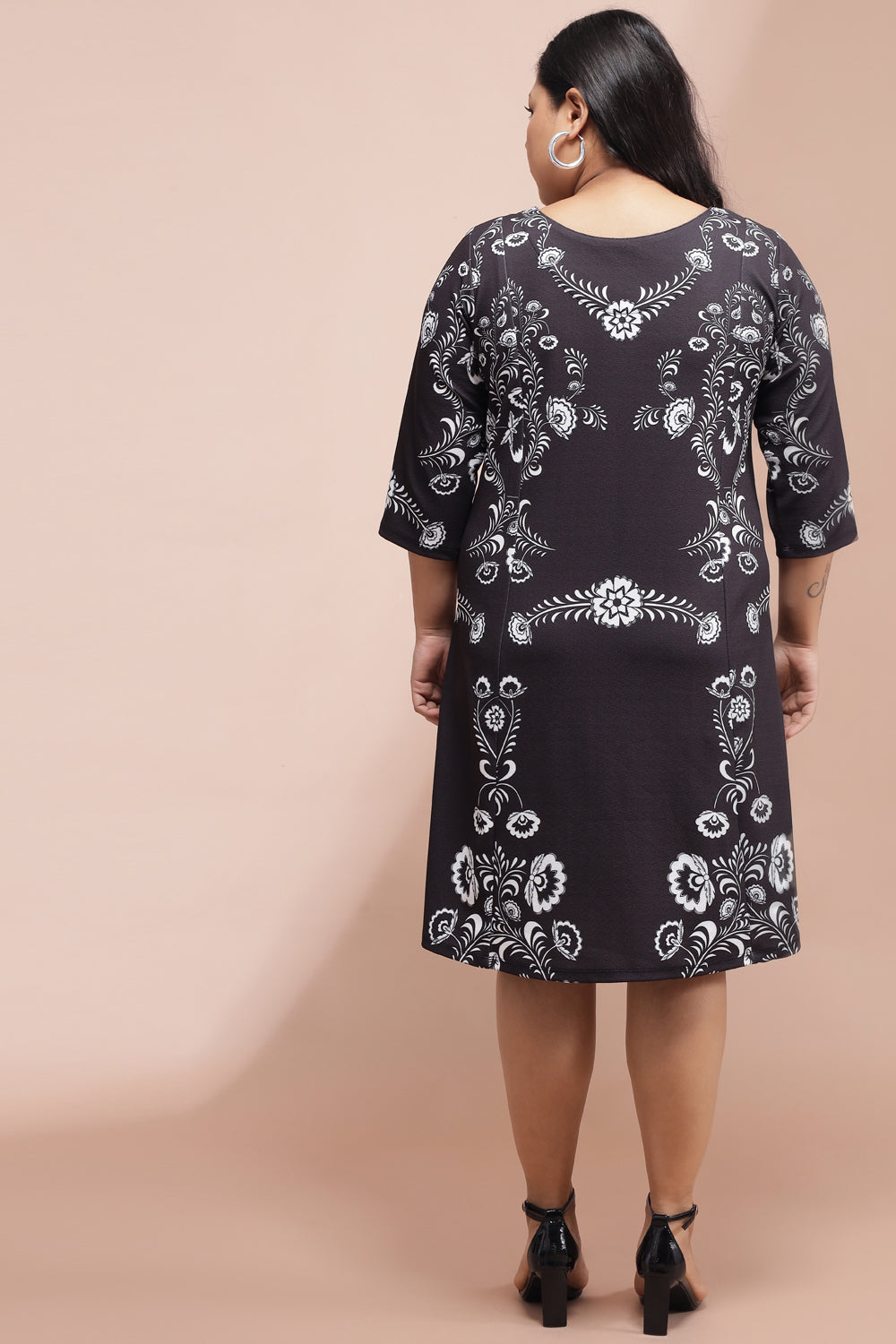 Comfortable Monochrome Baroque Party Dress