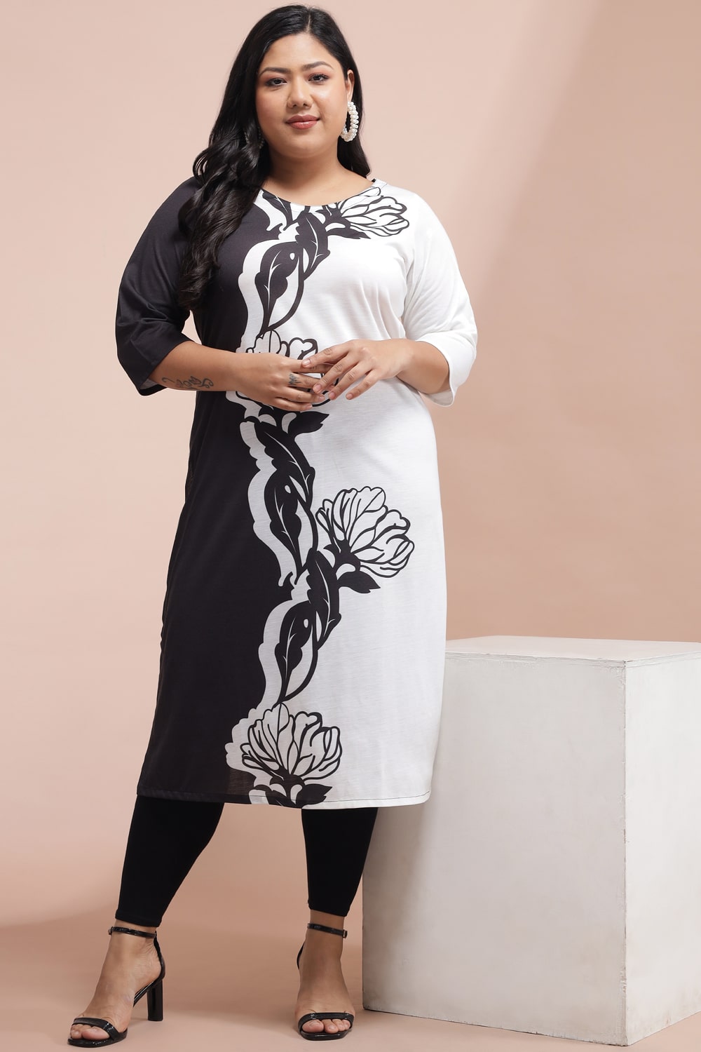 Yingyang Kurti