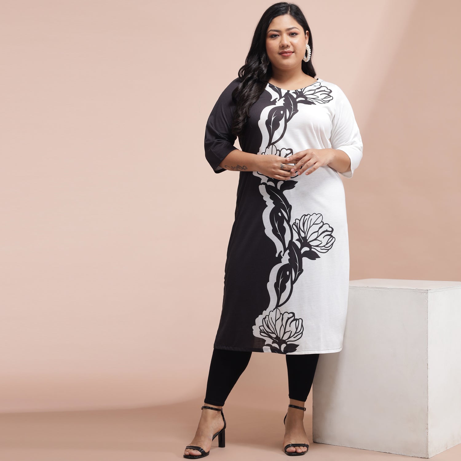 Yingyang Kurti
