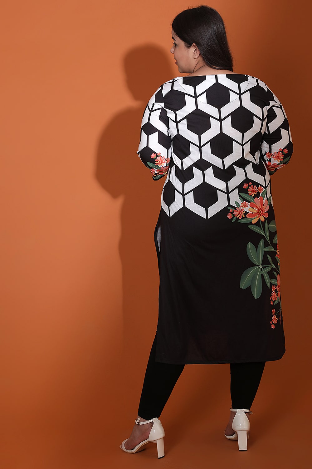 Form in Floral Printed Kurti