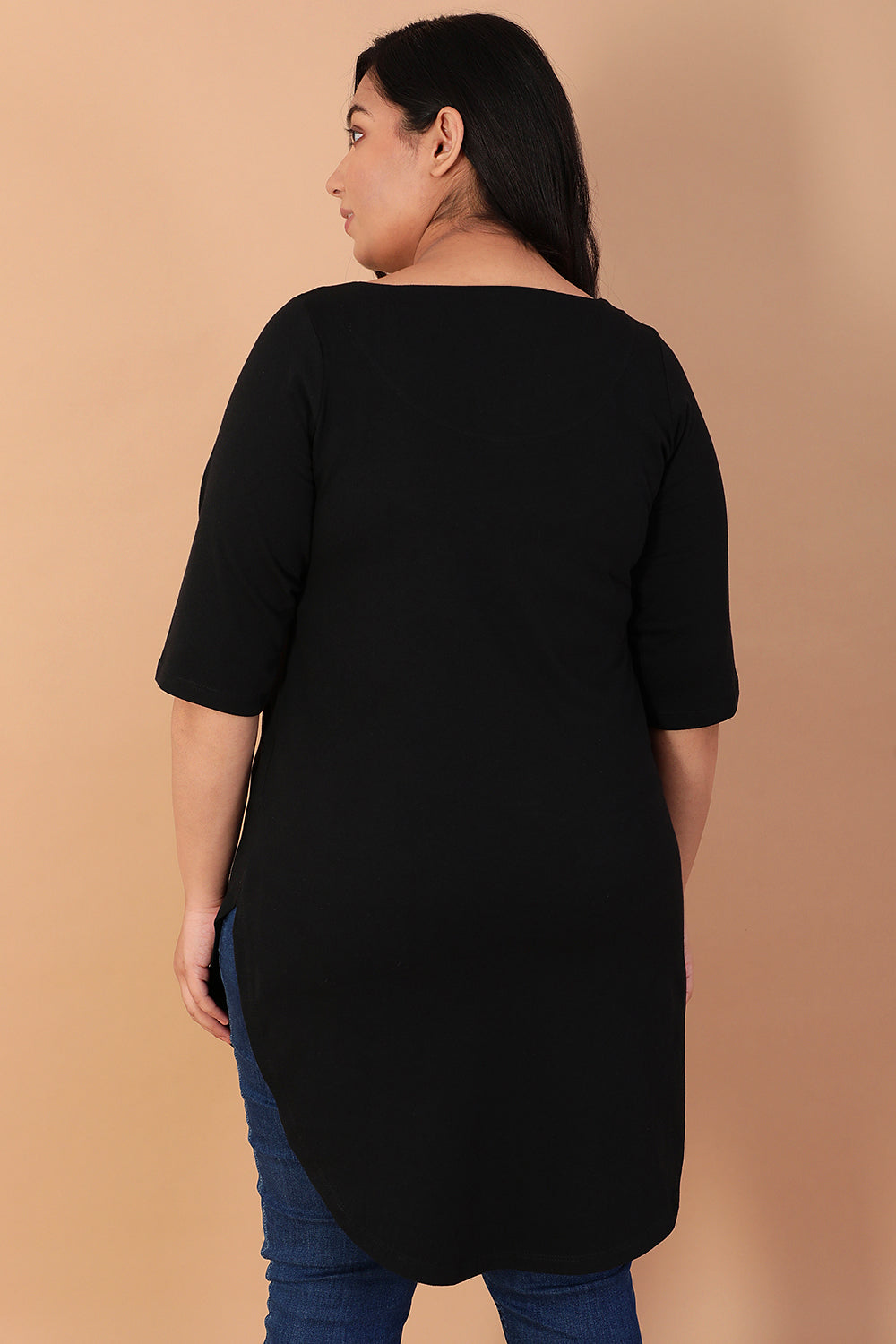 Comfortable Patola Black Longline Tshirt