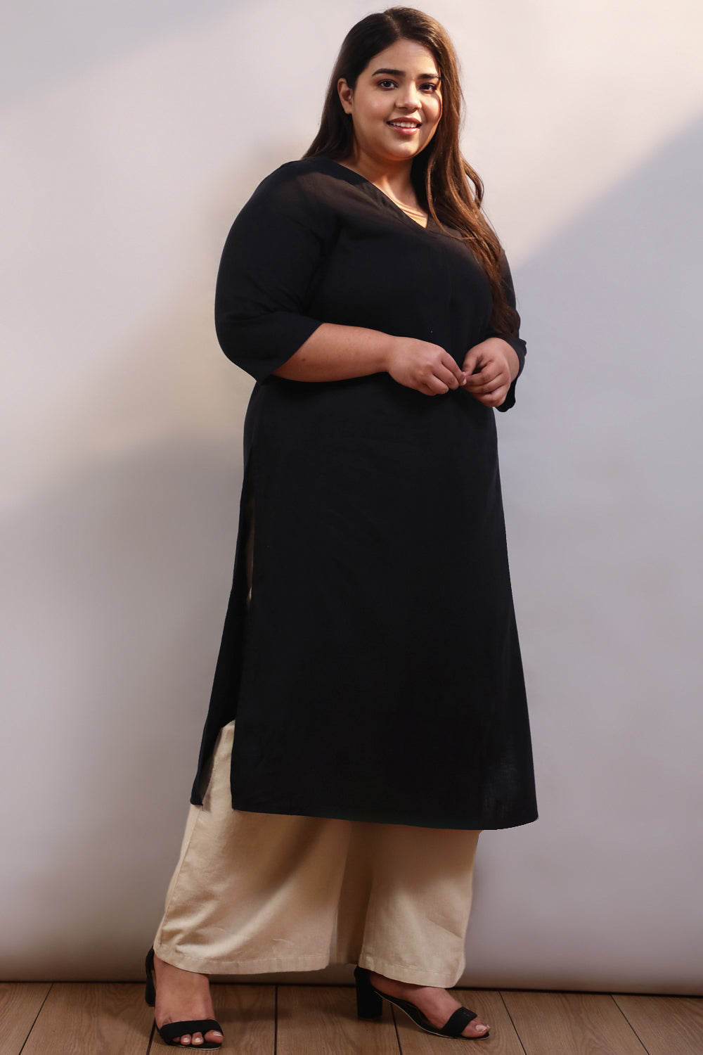 Buy Black Cotton Linen V Neck Centre Pleat Kurti
