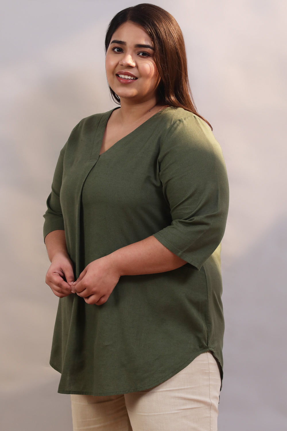 Comfortable Olive Cotton Linen Centre Pleat Top