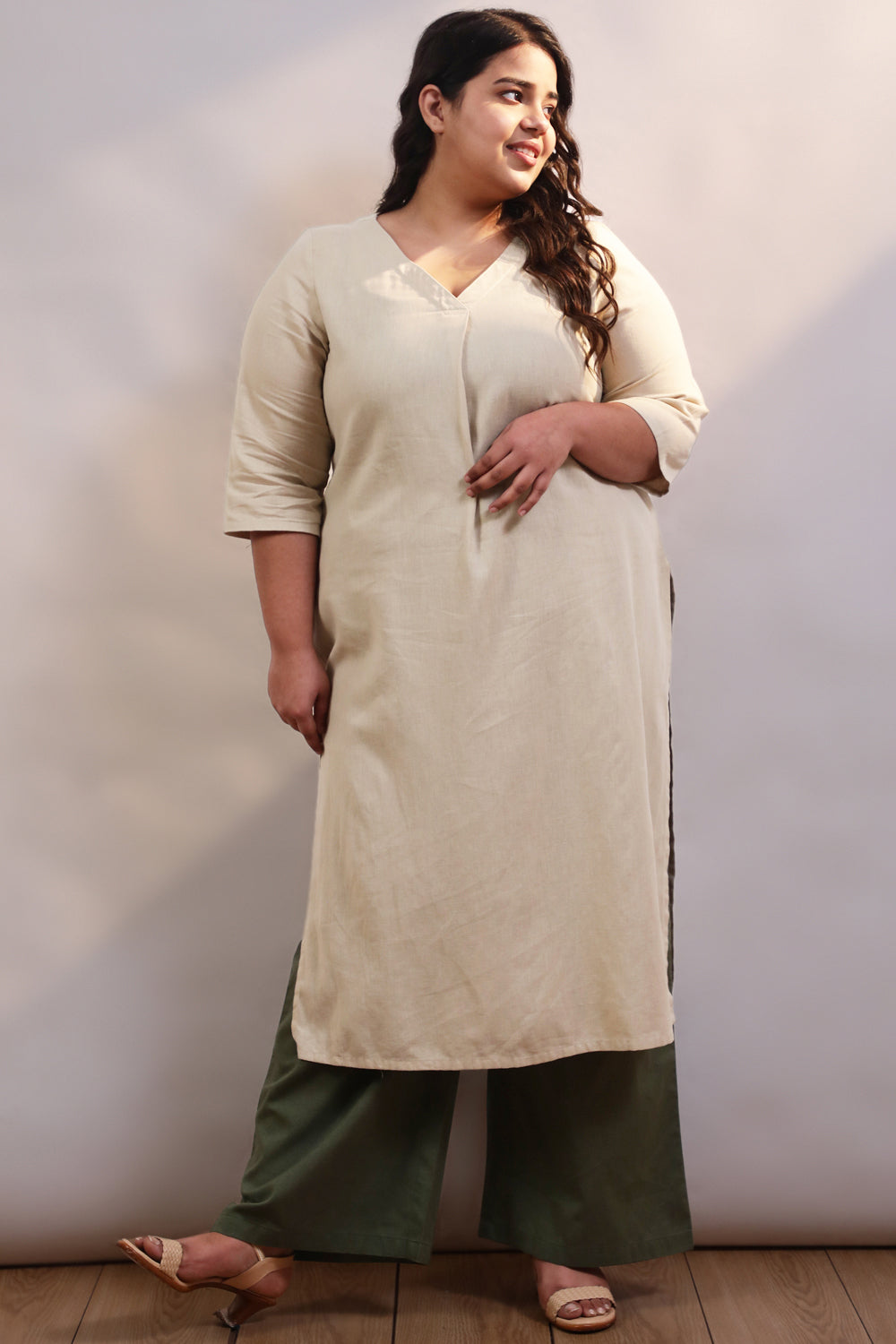 Cream Cotton Linen V Neck Centre Pleat Kurti