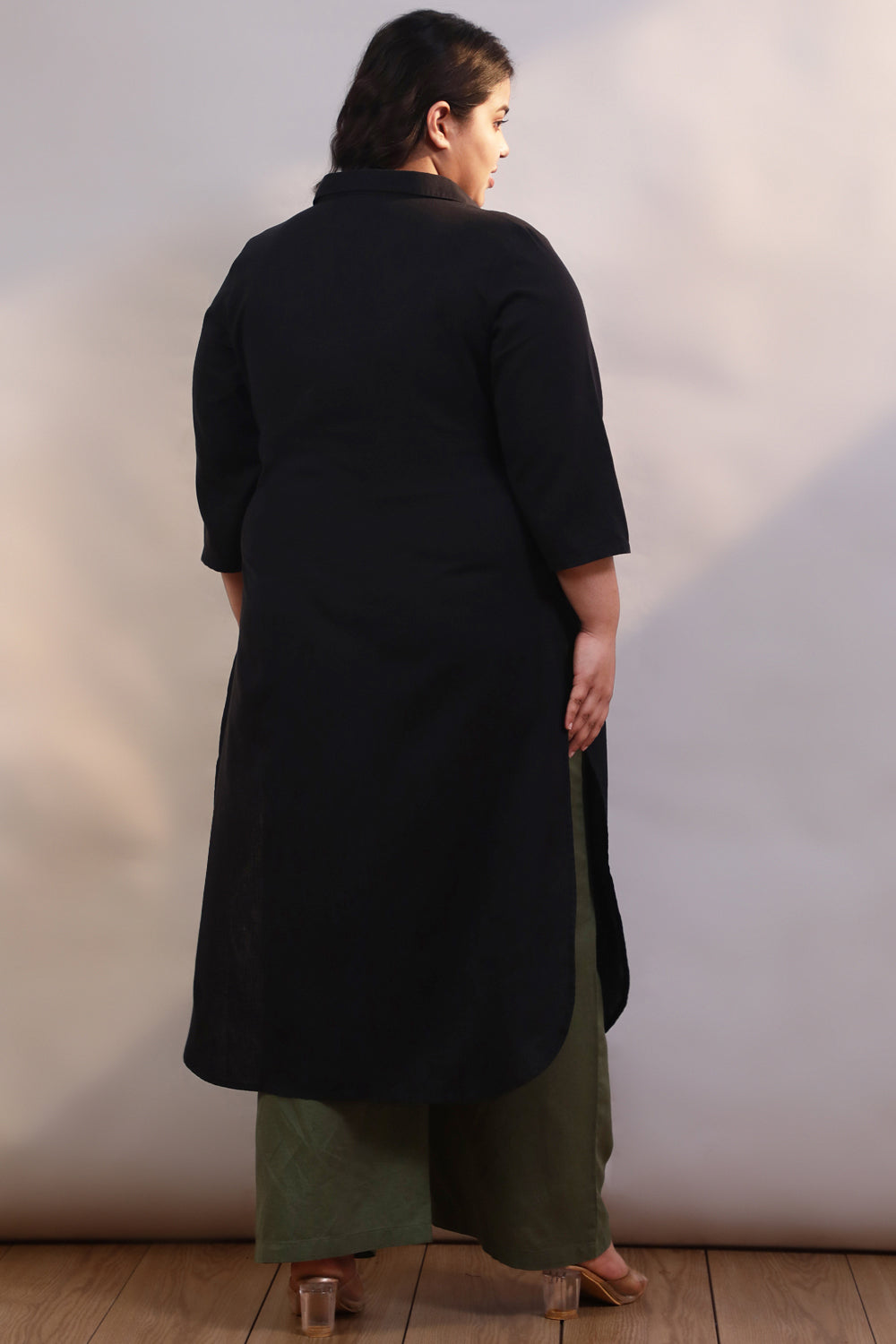 Comfortable Plus Size Black Cotton Linen Collar Kurta