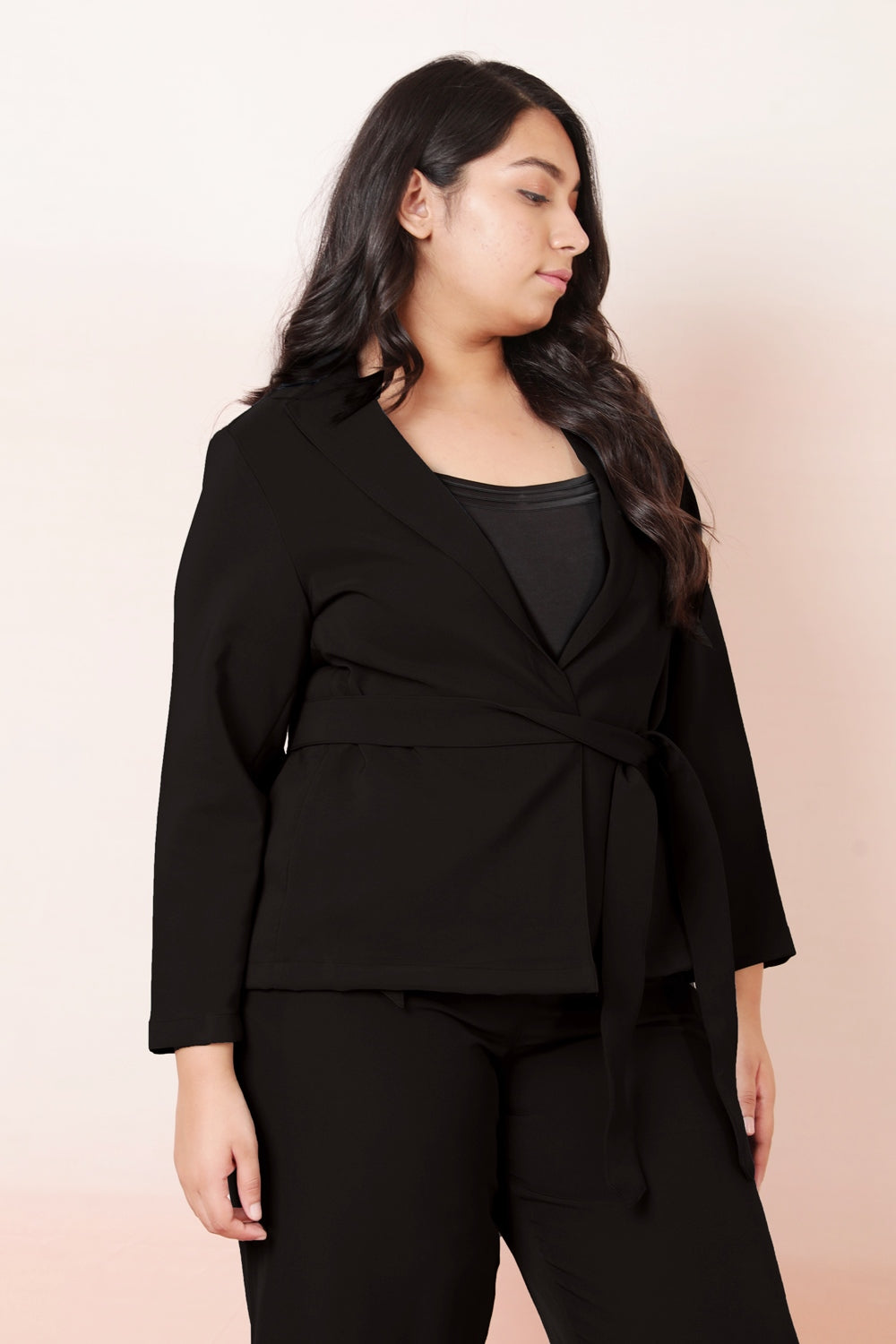 Black Essential Blazer