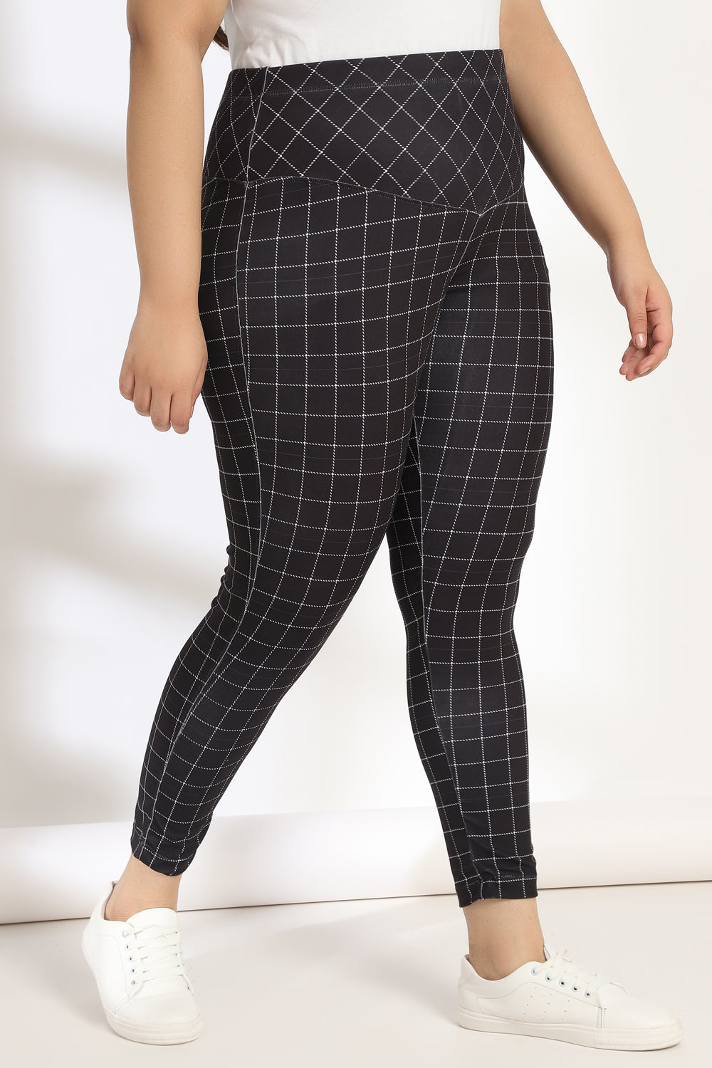 Plus Size Black White Plaids Tummy Shaper Printed Leggings