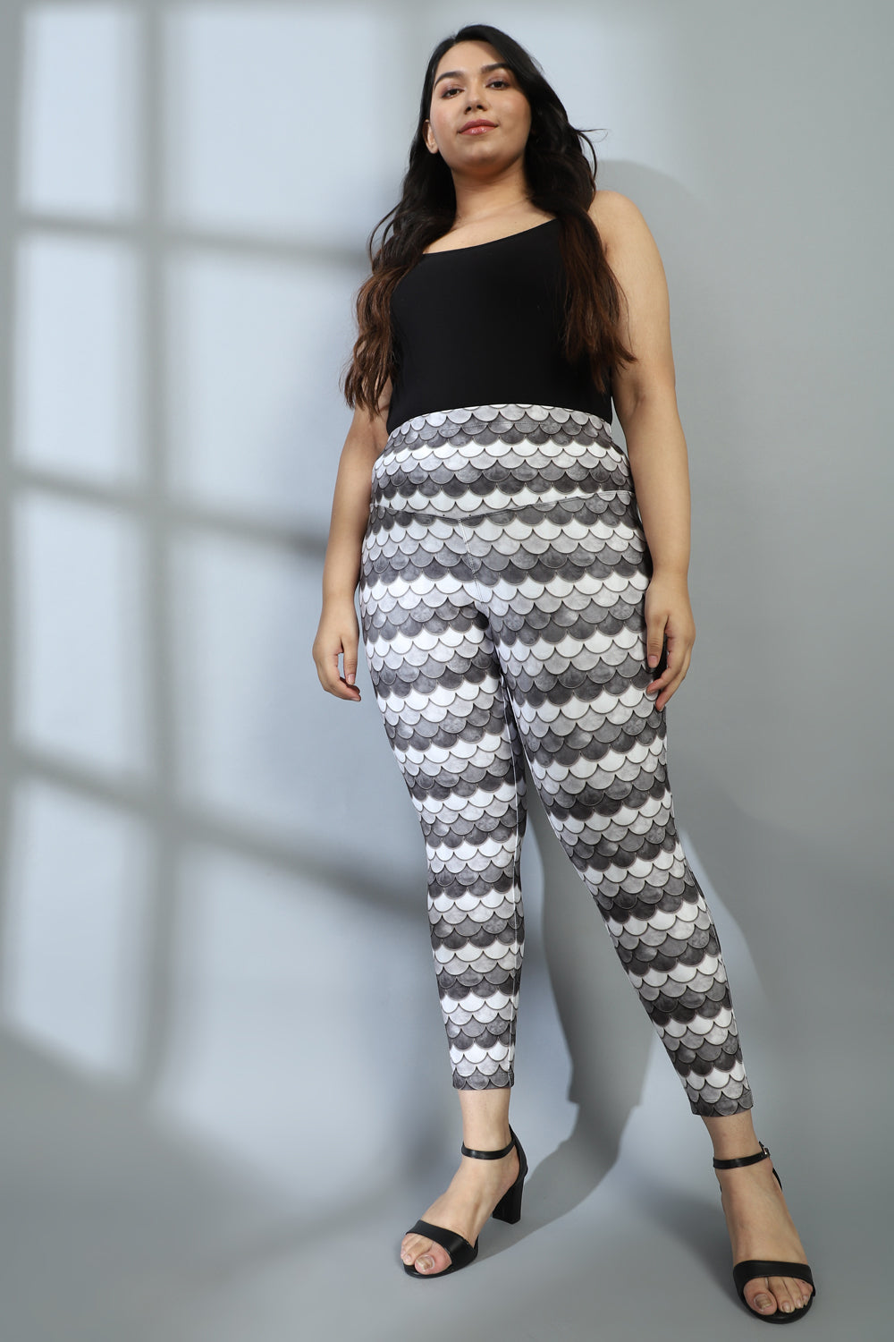 Amydus Monochrome Mermaid Tummy Shaper Printed Plus Size Leggings