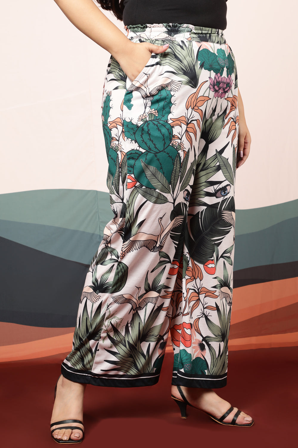 Plus Size Plus Size Quirky Wildlife High Waist Pants