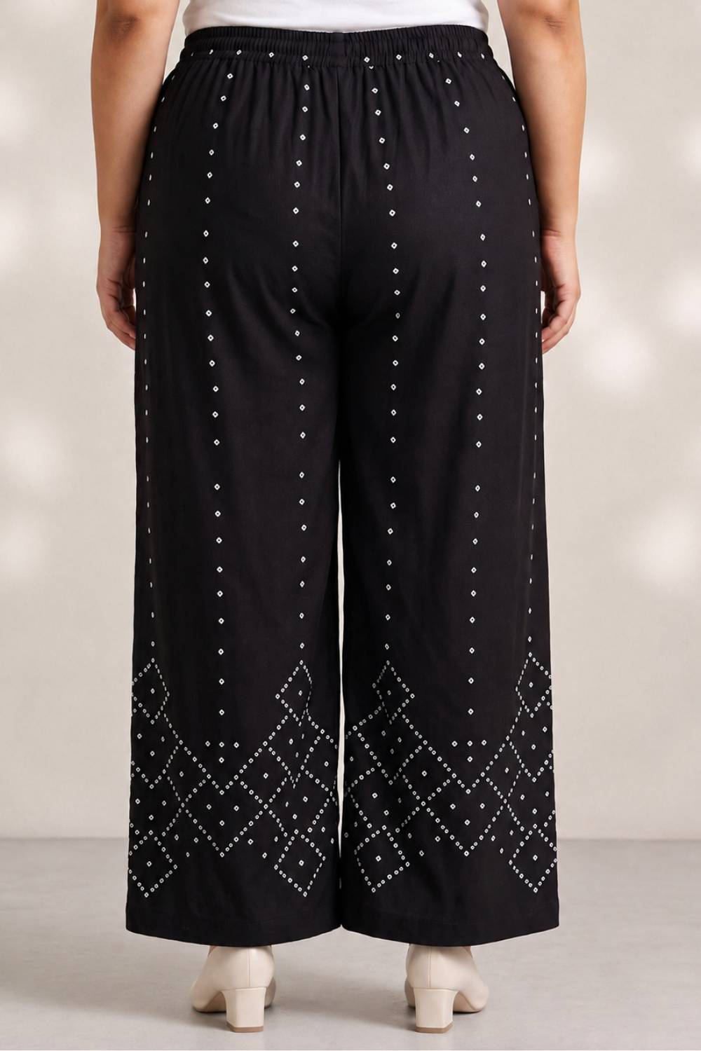 Plus Size Black Bandhej Print Coord Set