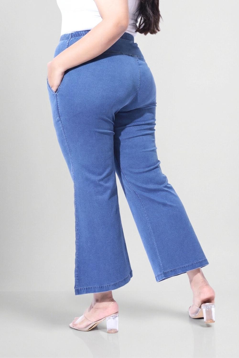Plus Size Bermuda Blue Flare Jeans