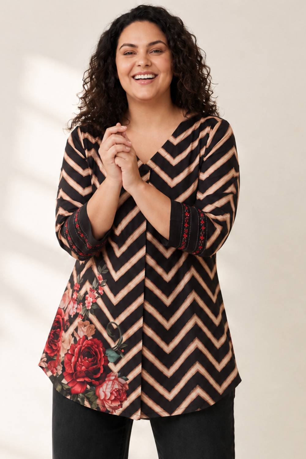 Plus Size Black Rose Chevron Print Top