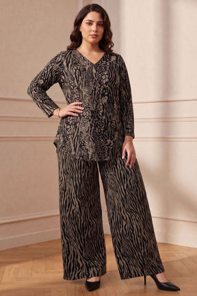 Plus Size Animal Print SnugWeave™ Winter Top Coord Set