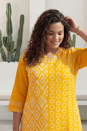 Plus Size Yellow Ikat Print Cotton V-Neck Kurta