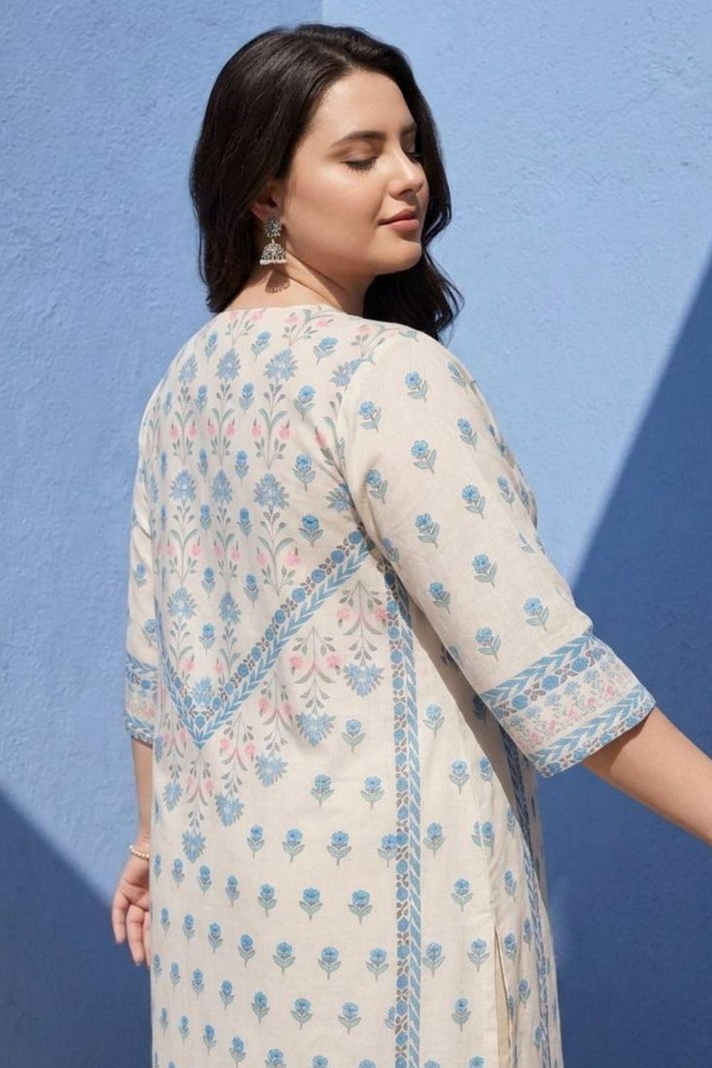 Comfortable Plus Size Cream Mughal Floral Cotton V-Neck Kurta