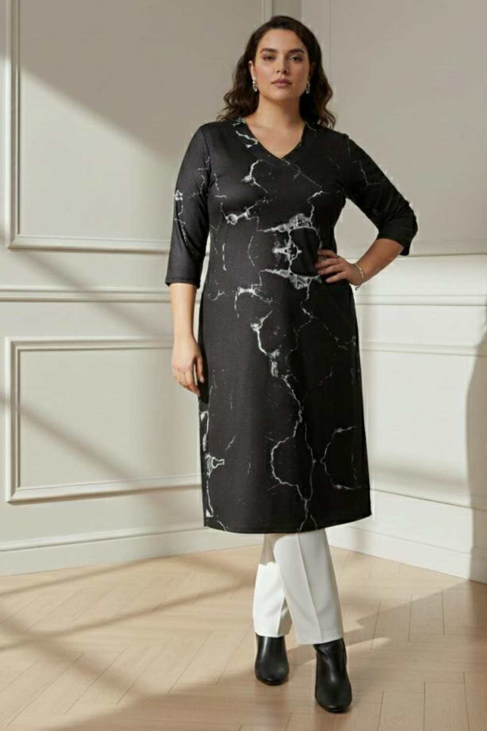 Plus Size Black Marble V Neck SnugWeave™ Winter Kurta