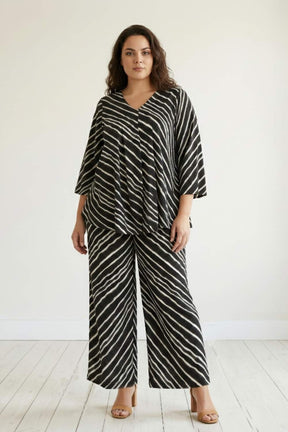 Plus Size Black Leheriya Coord Set