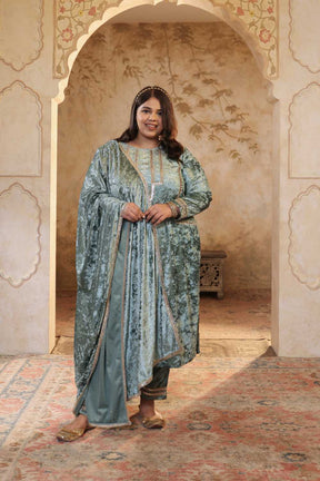 Plus Size Sea Green Printed Velvet V Neck Suit Set