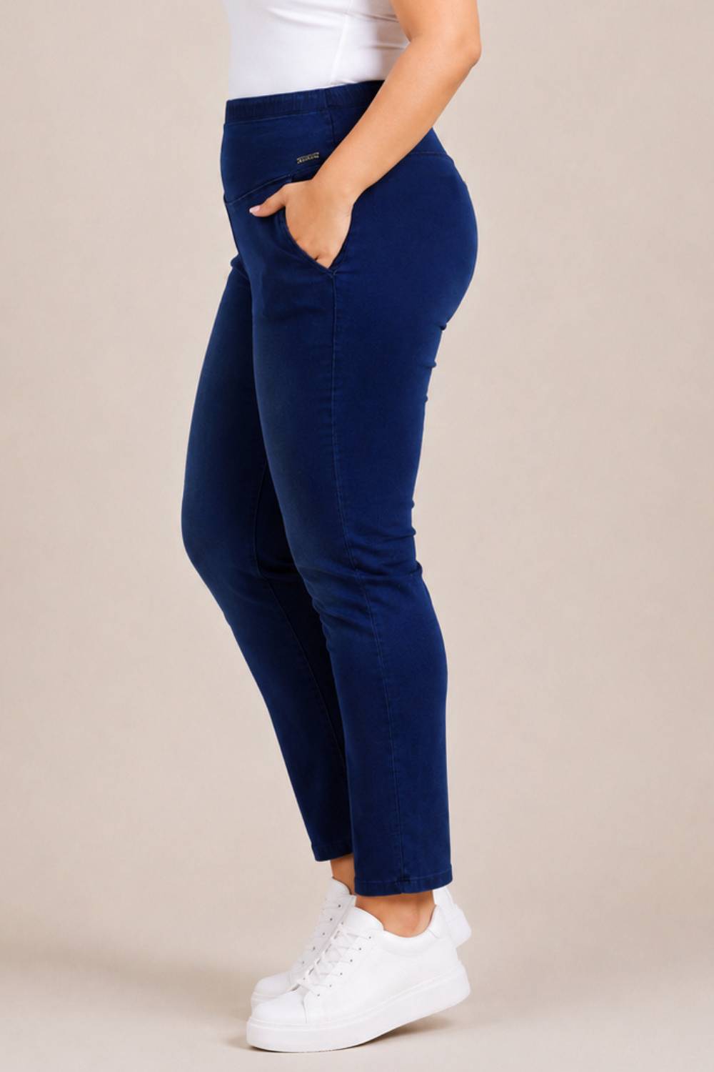 Navy Blue Light Fade Straight Fit Jeans
