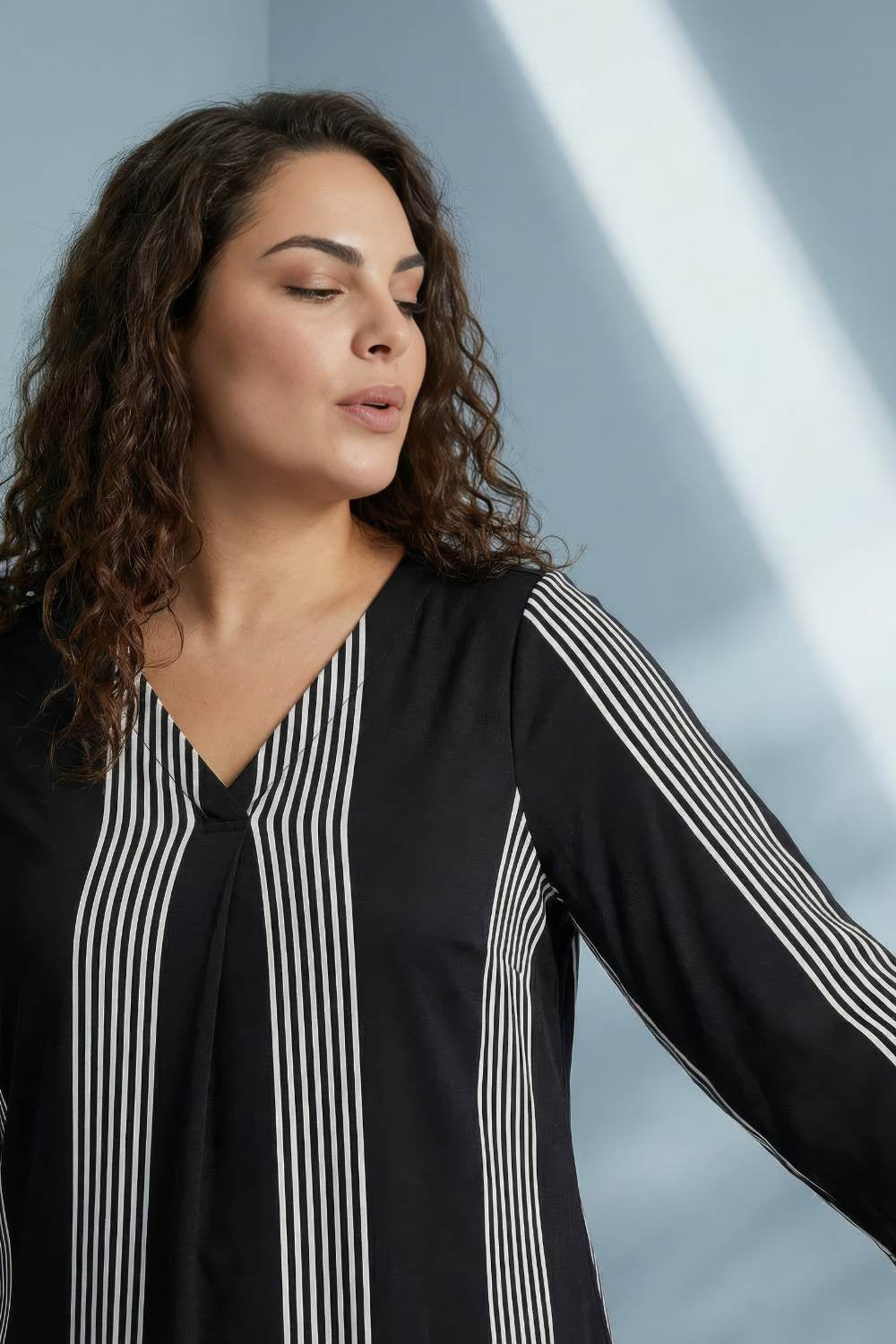 Plus Size Black White Striped Centre Pleat Top