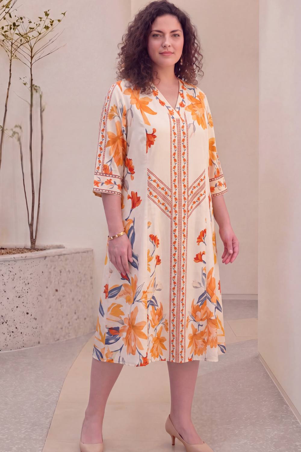 Comfortable Floral Elegance Plus Size Midi Dress