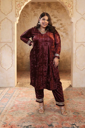 Plus Size Purple Print Velvet V Neck Suit Set