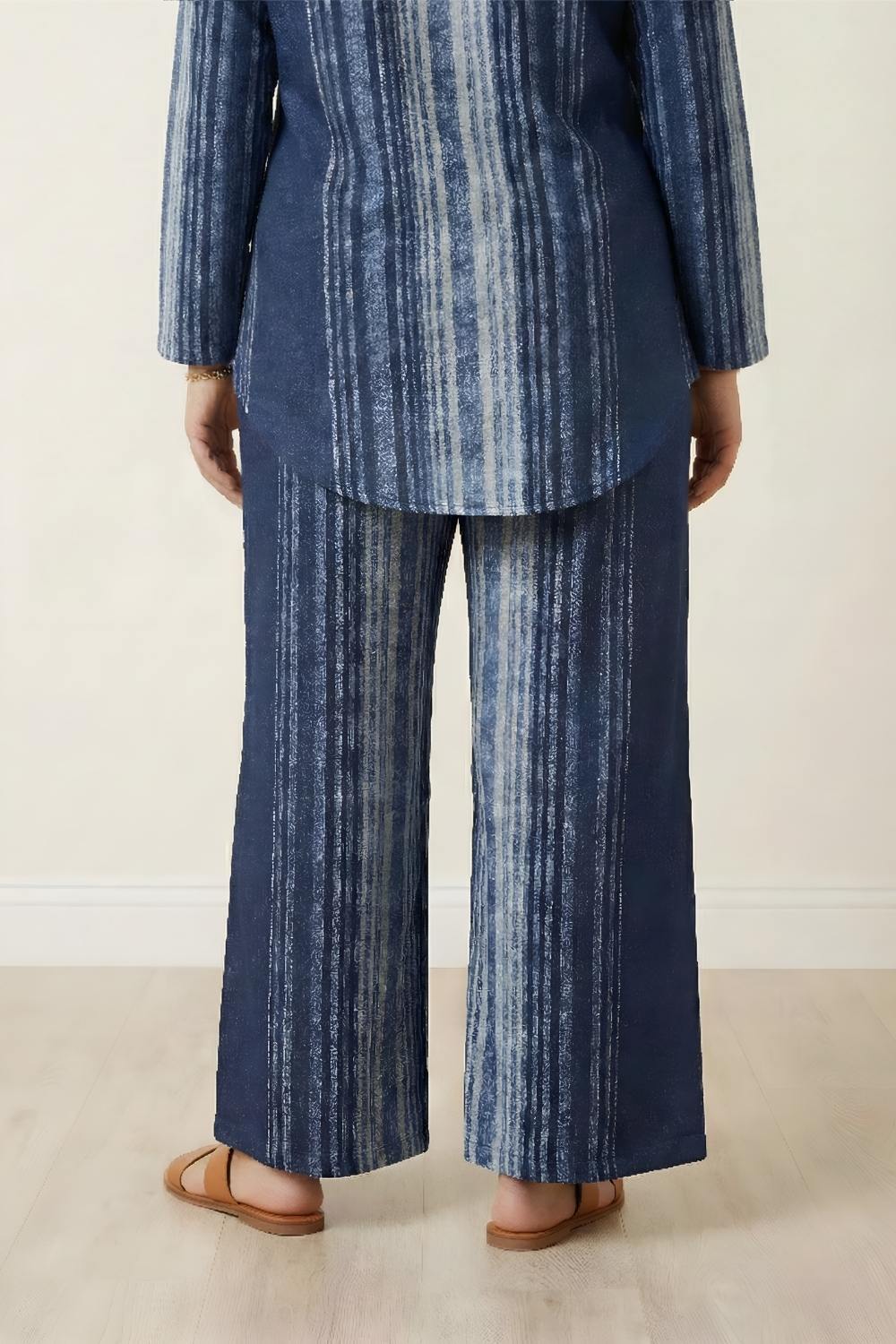 Plus Size Blue Vertical Stripe Top SnugWeave™ Winter Coord Set for Women