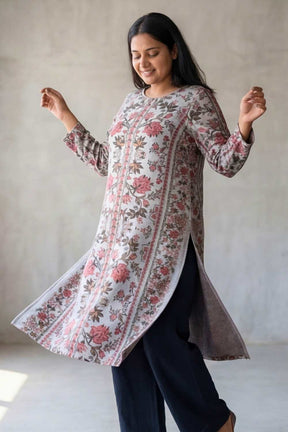 Plus Size Ethnic Floral Round Neck SnugWeave™ Winter Kurta