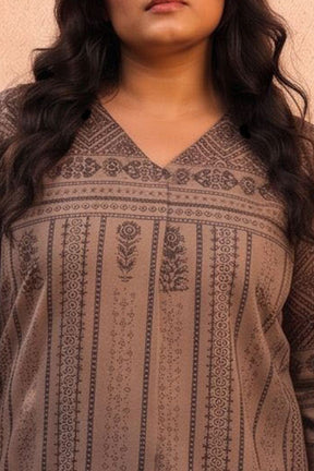 Plus Size Ethnic Print Tunic Top
