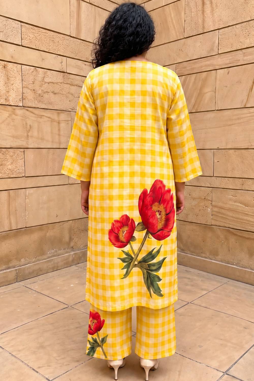 Plus Size Plus Size Yellow Gingham Floral Print Cotton kurta Coord Set