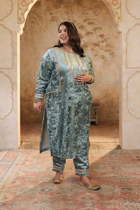 Plus Size Sea Green Printed Velvet V Neck Suit Set