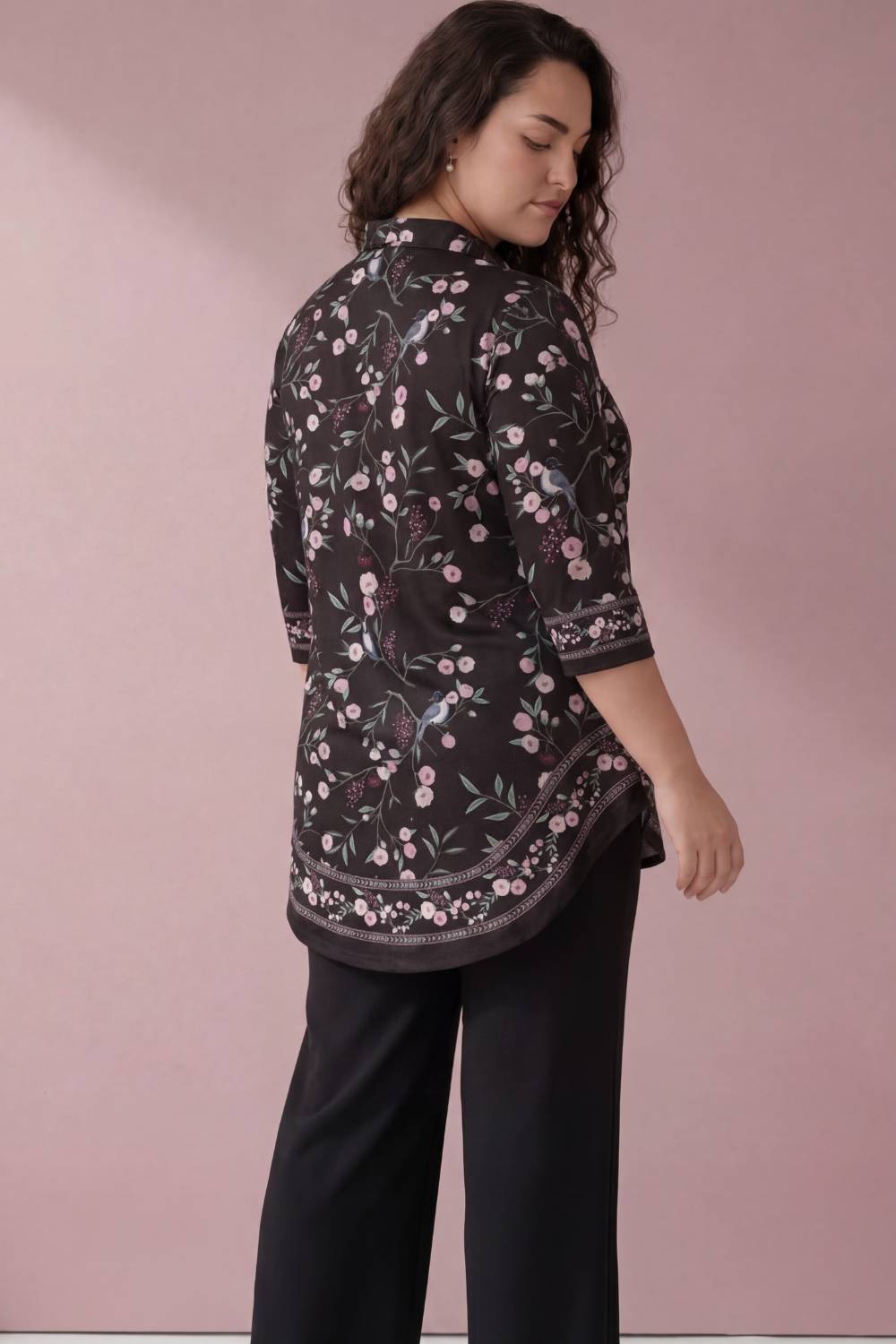 Plus Size Black Floral Luxe Centre Pleat Top