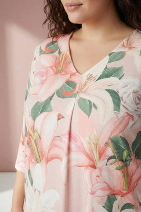 Plus Size Light Pink Floral Centre Pleat Top