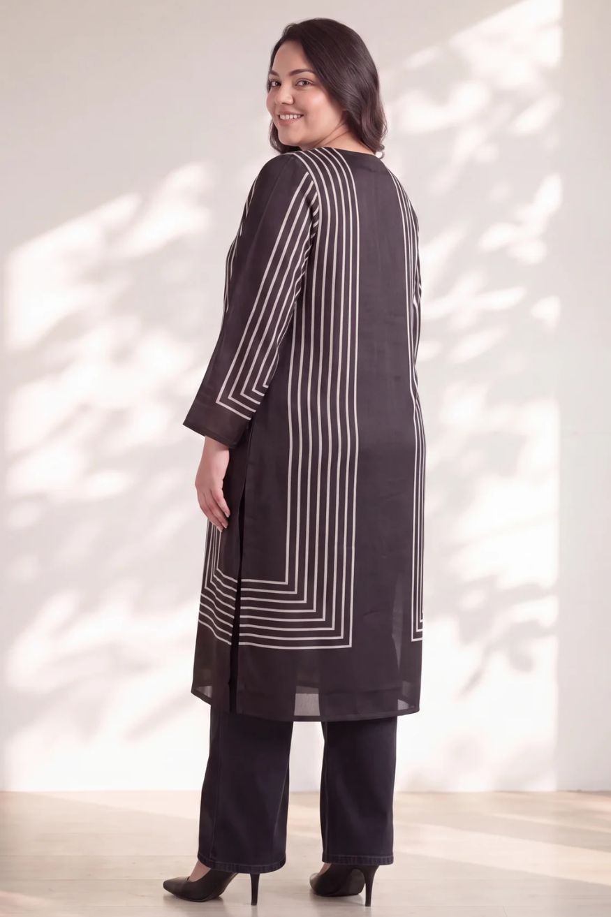 Plus Size Plus Size Black Geometric Stripe Print Satin Georgette Kurta