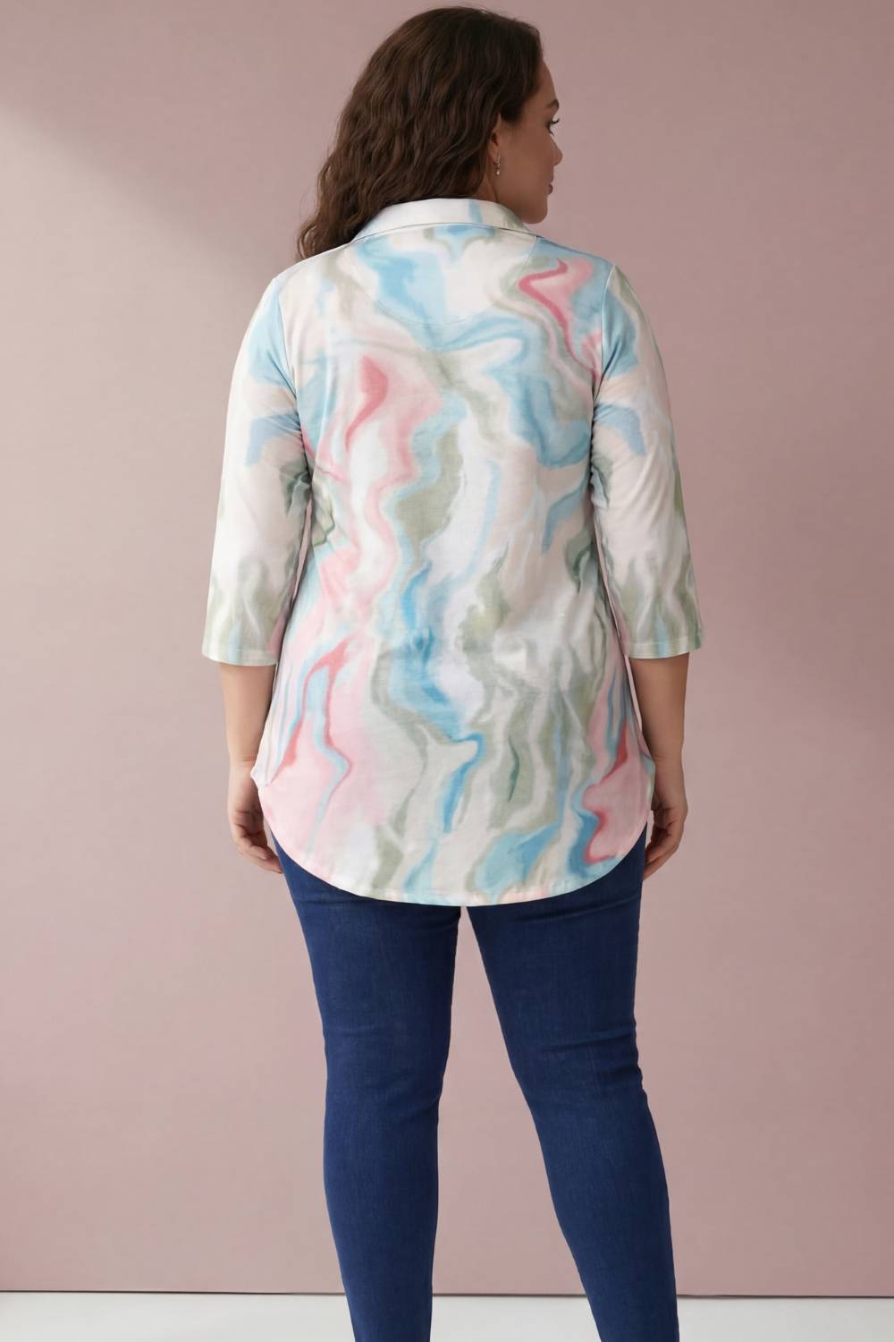 Comfortable Modern Marble Centre Pleat Top