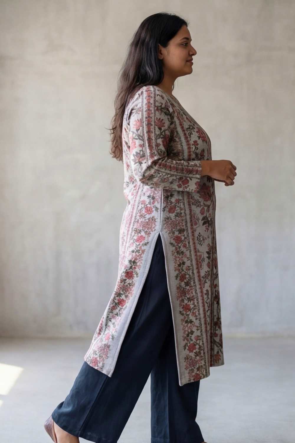 Plus Size Ethnic Floral Round Neck SnugWeave™ Winter Kurta for Women