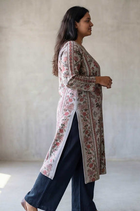 Plus Size Ethnic Floral Round Neck SnugWeave™ Winter Kurta