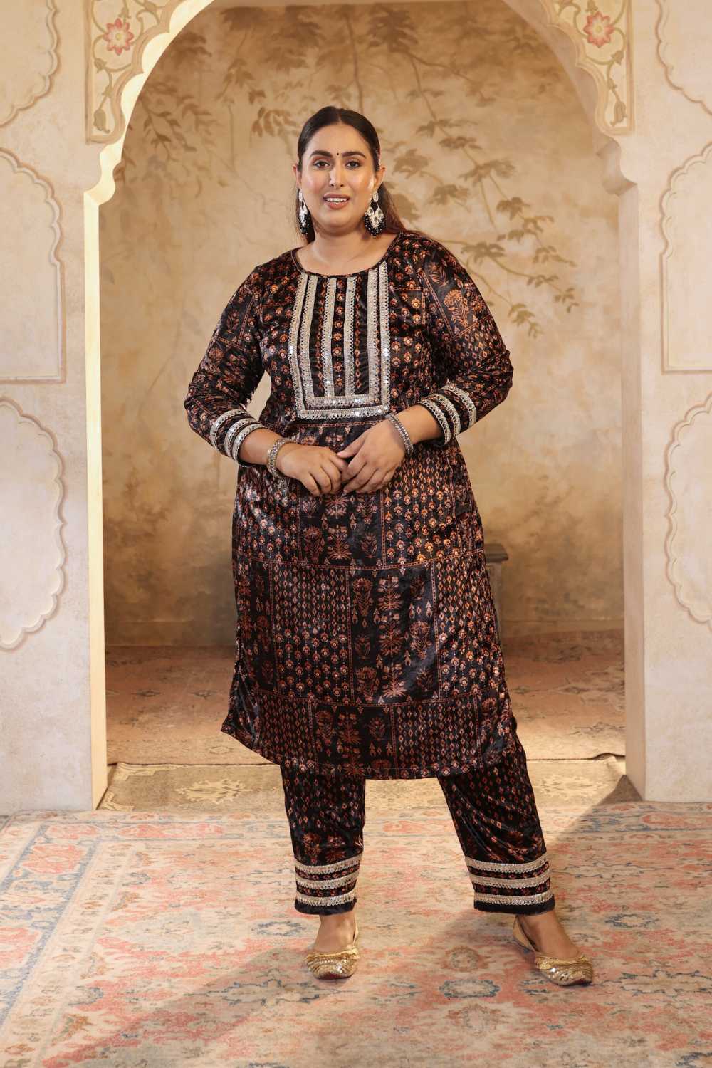Comfortable Plus Size Black Ethnic Printed Velvet Suit Set