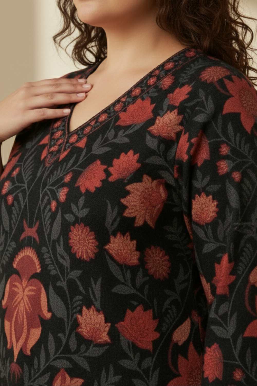 Plus Size Black Red Floral SnugWeave™ Winter Kurta
