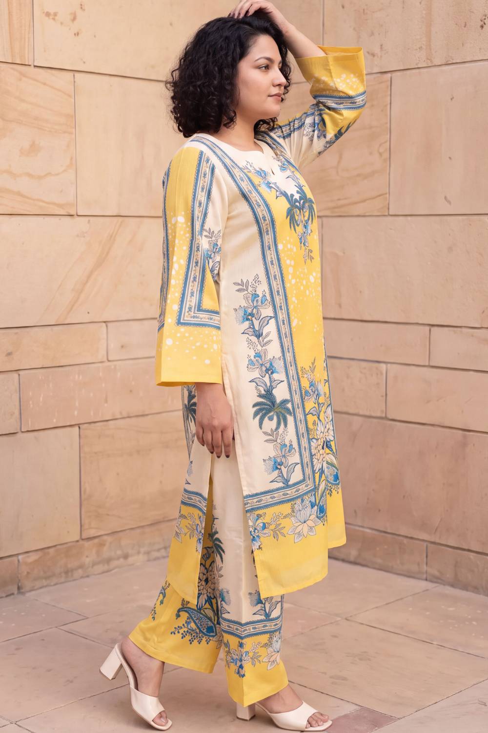 Plus Size Yellow Floral Print Cotton Kurta Coord Set for Women