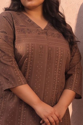 Plus Size Brown Print Top