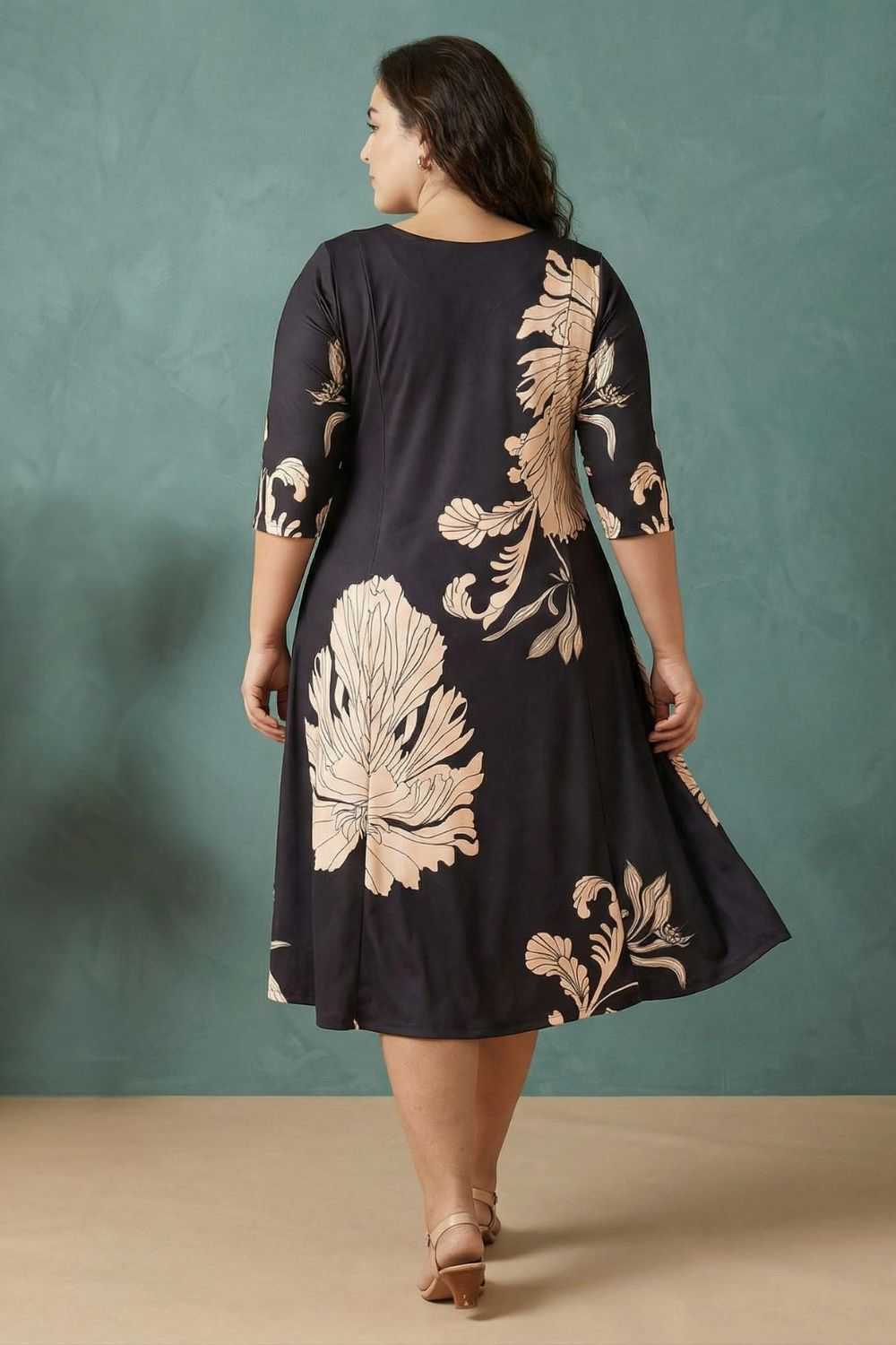 Plus Size Black Tropical Print A line Dress
