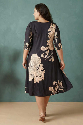 Plus Size Black Tropical Print A line Dress