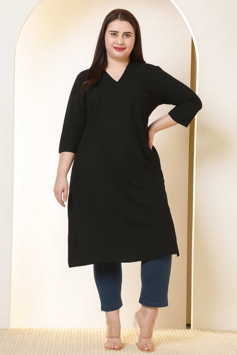 Plus Size Black V-Neck Cotton Linen V Neck Kurta