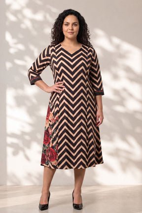 Plus Size Black Rose Chevron Print Midi Dress