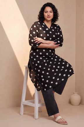 Plus Size Black Polka Print Rayon V Neck Kurta