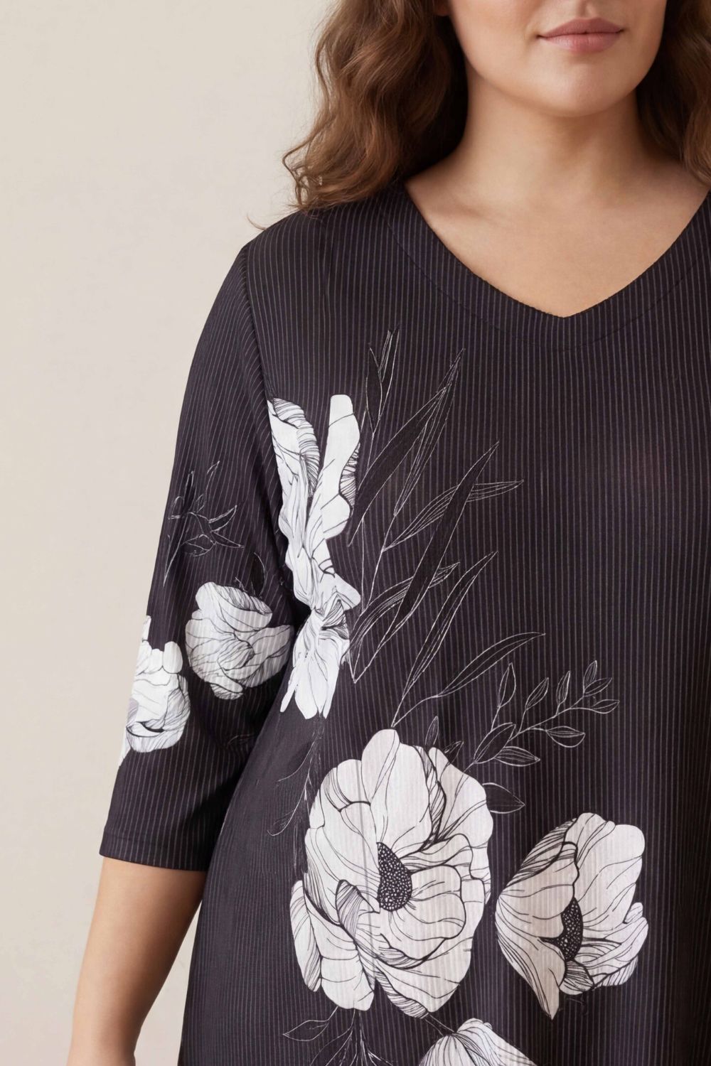 Plus Size Black Floral Print A-Line Dress for Women