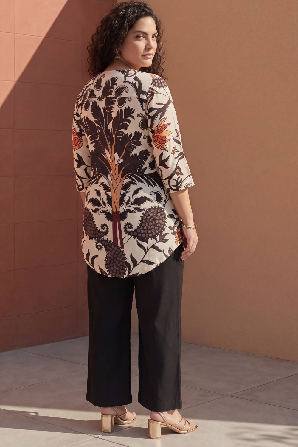 Plus Size Off White Placement Printed Centre Pleat Top for Women