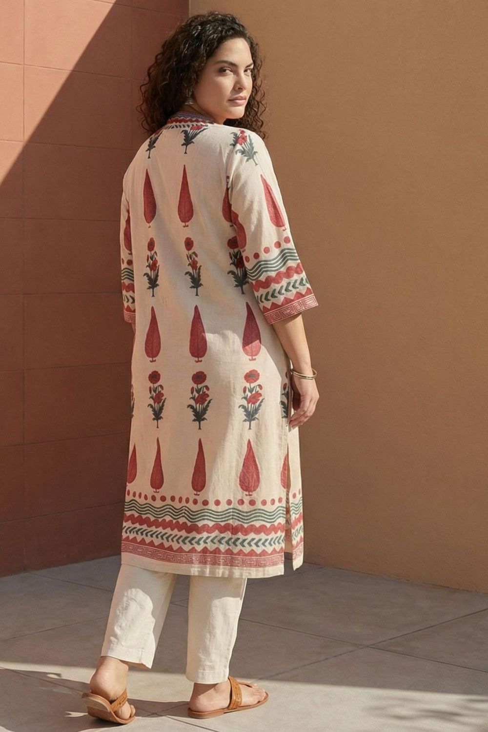 Comfortable Plus Size Beige & Red Mughal Floral Booti Print Cotton V-Neck Kurta